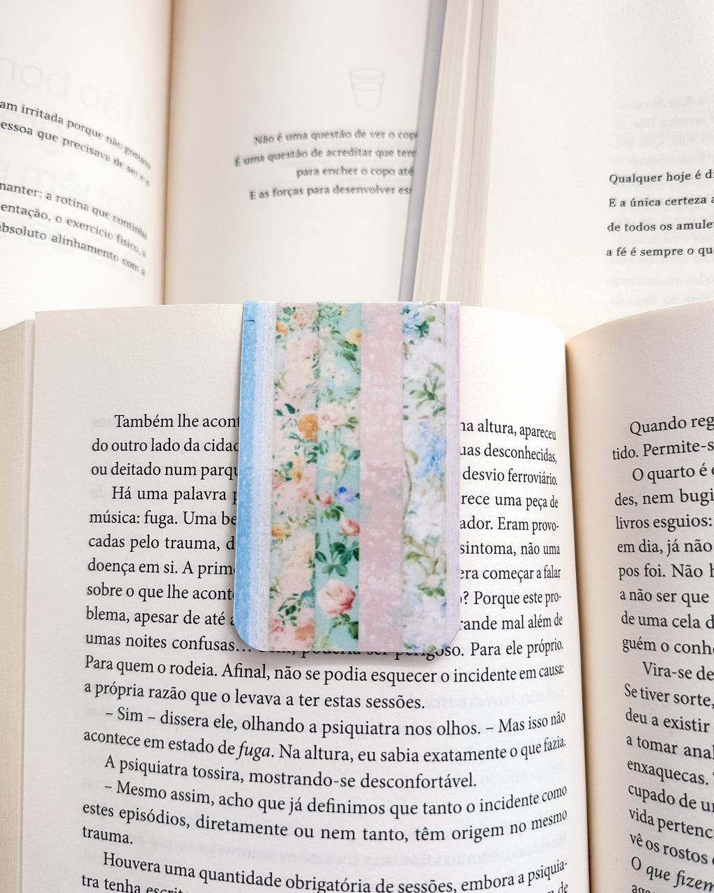 Marcador de Livro Magnético Flores
